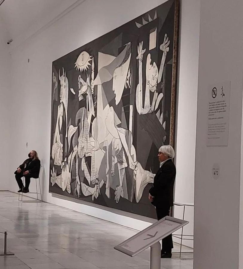 Apartmán Reina Sofia Museum House Madrid Exteriér fotografie