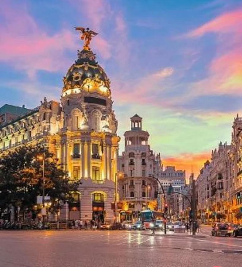 Apartmán Reina Sofia Museum House Madrid Exteriér fotografie